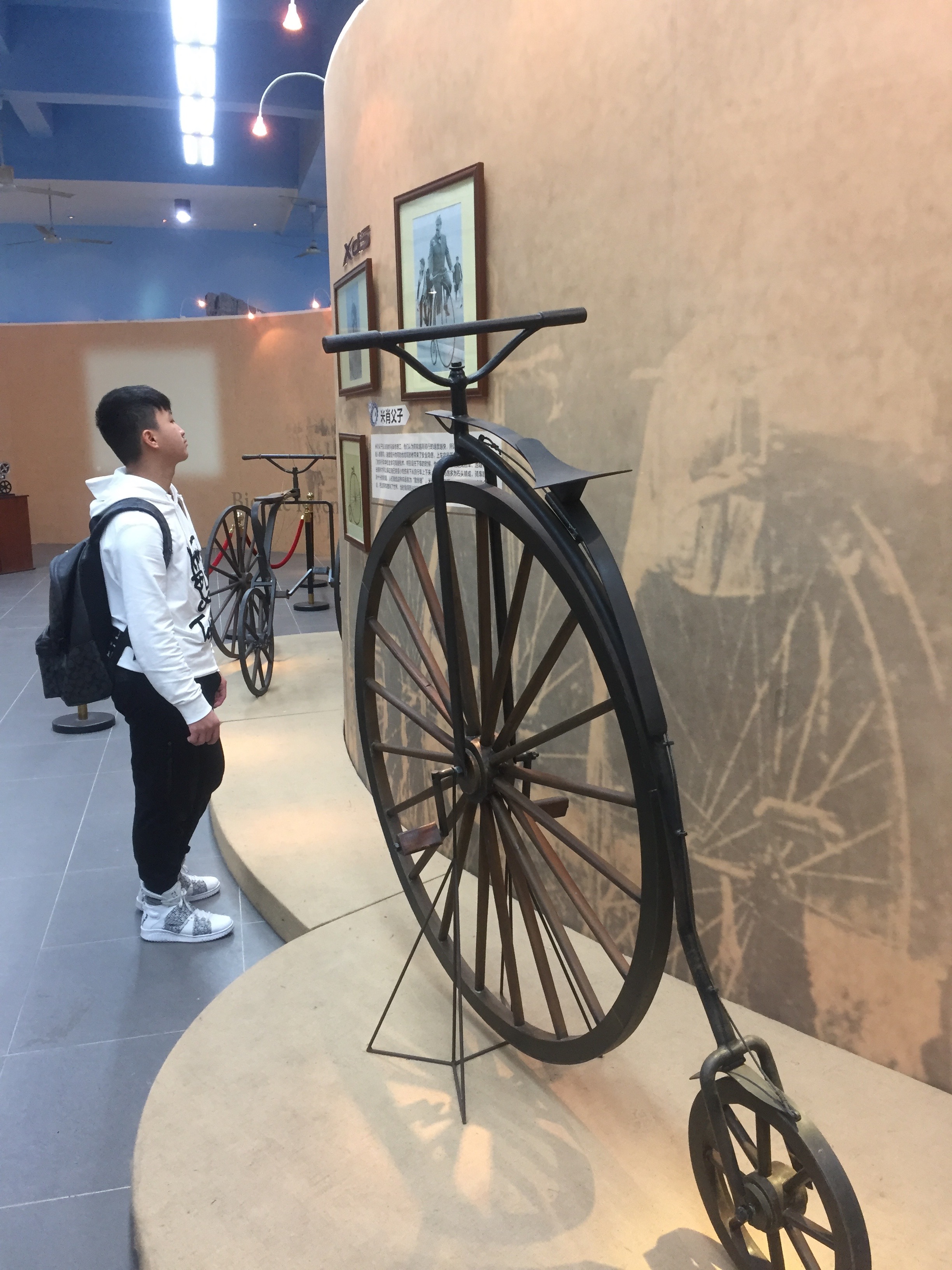 哈博学子社会实践活动－喜德盛自行车厂参观记