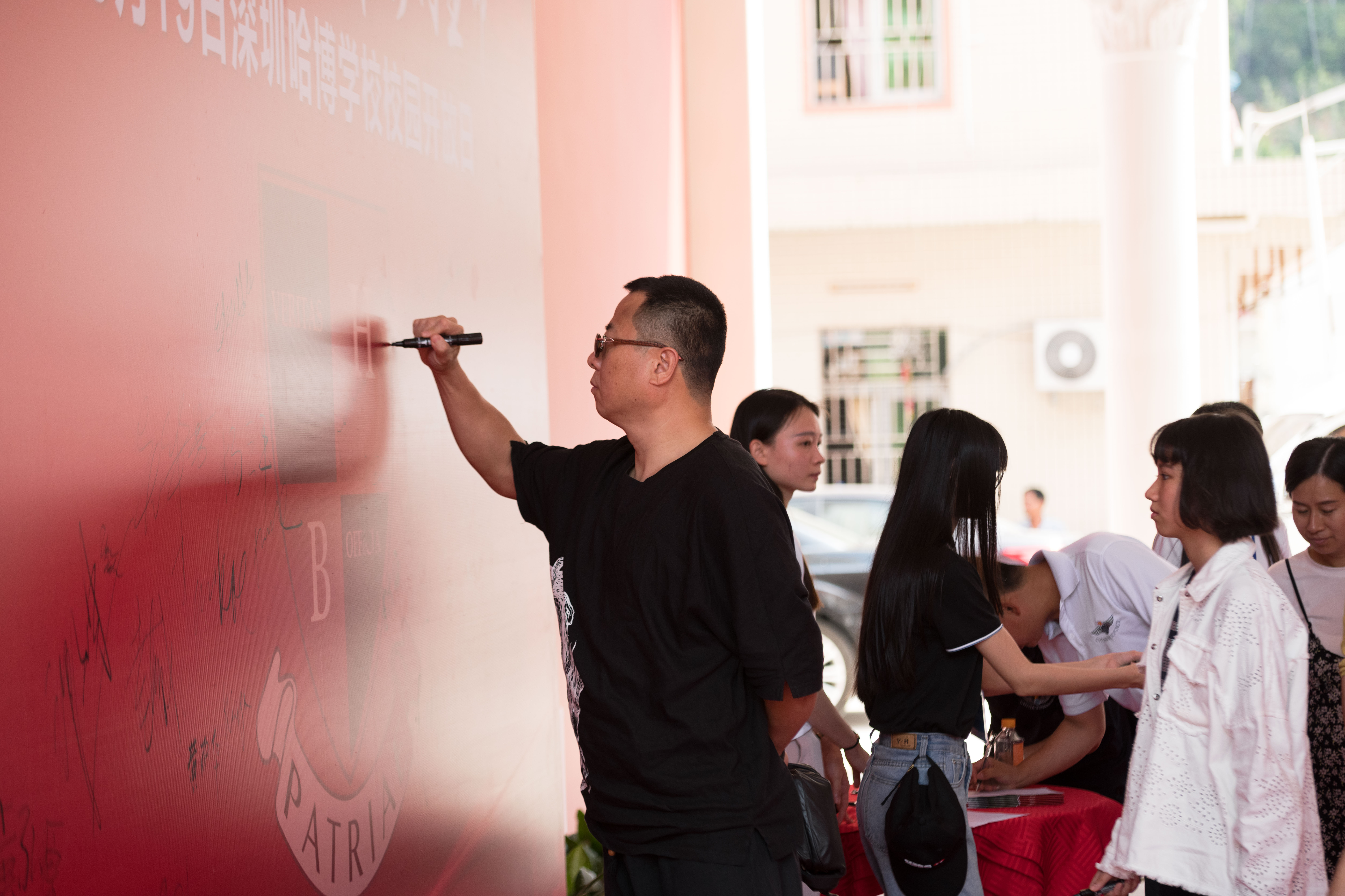 哈博学校开放日活动报道