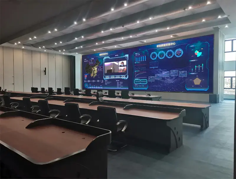 Ledman COB provides model solution to display for highway information center