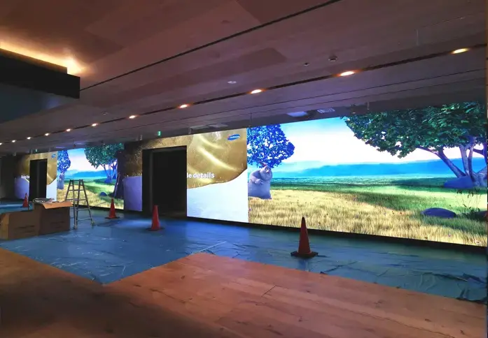 Ledman COB HD Display Serving as the “Face” of a Well-known Japanese Corporation