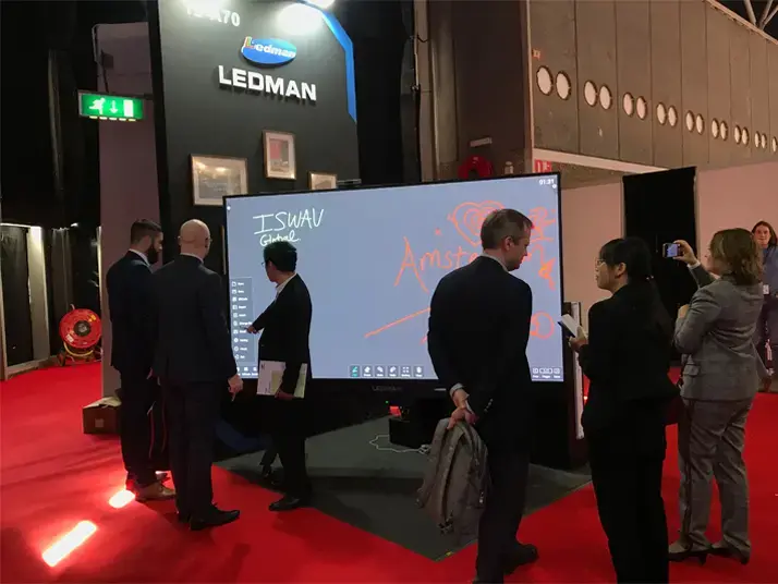 ISE2020 Curtain Call | Ledman P0.6 UHD Micro LED Display Highlights the Charm of Technology