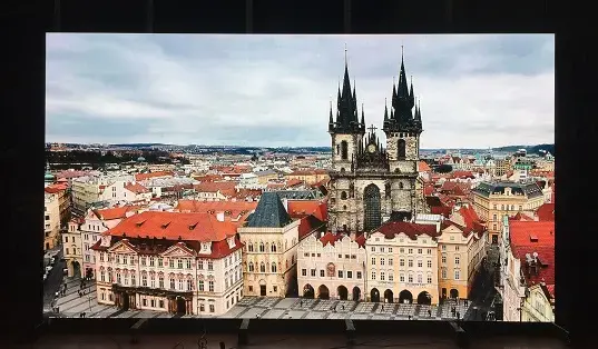 The Ledman COB invites you to dance in Prague